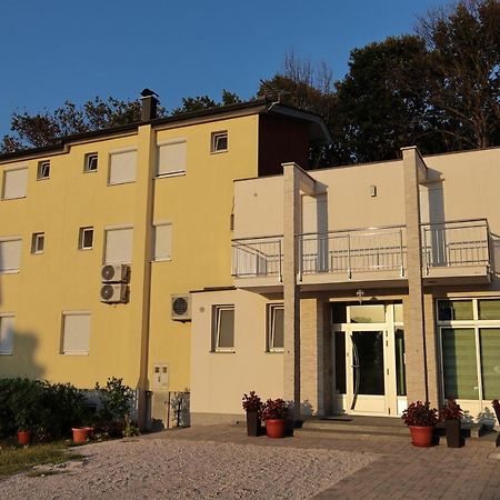 Hotel Pansion Milena Međugorje Esterno foto