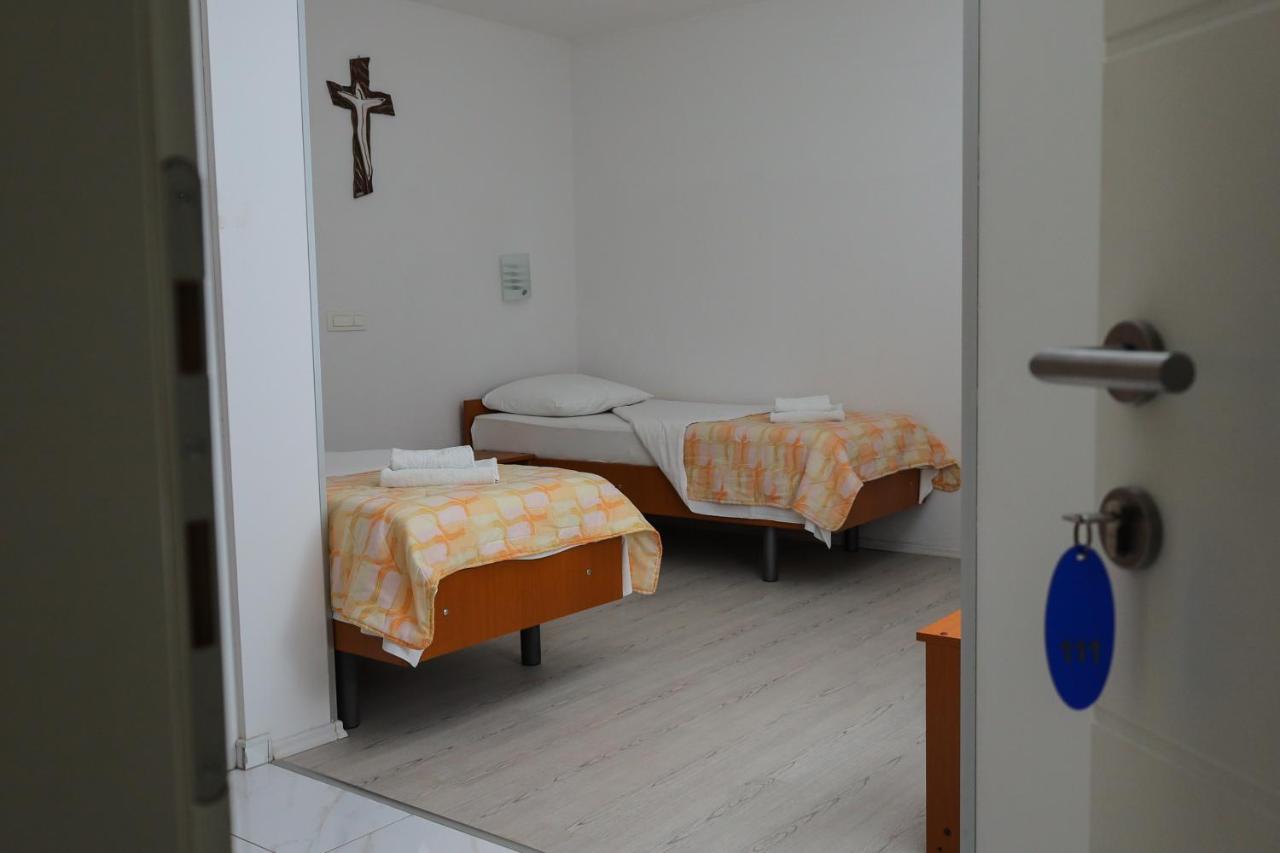Hotel Pansion Milena Međugorje Esterno foto