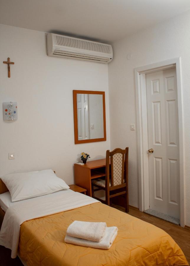 Hotel Pansion Milena Međugorje Esterno foto